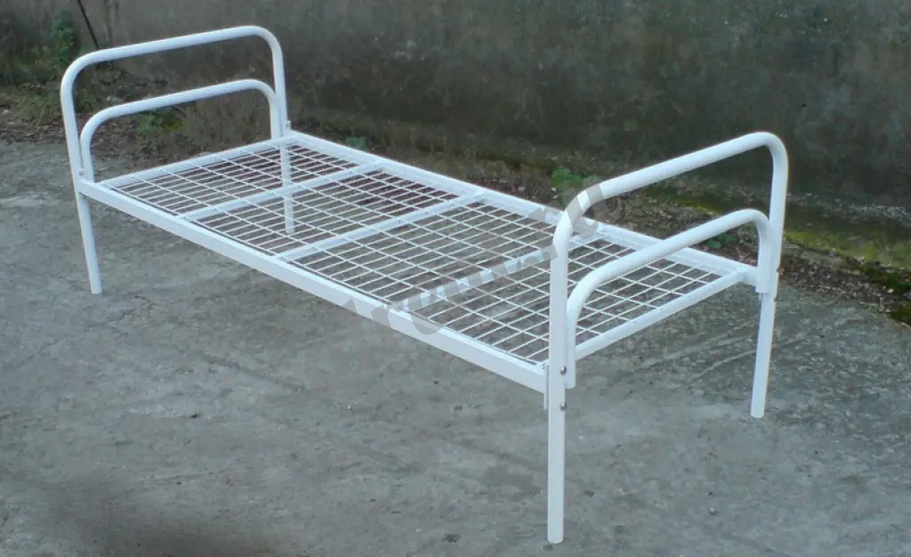 Металлические кровати напрокат
